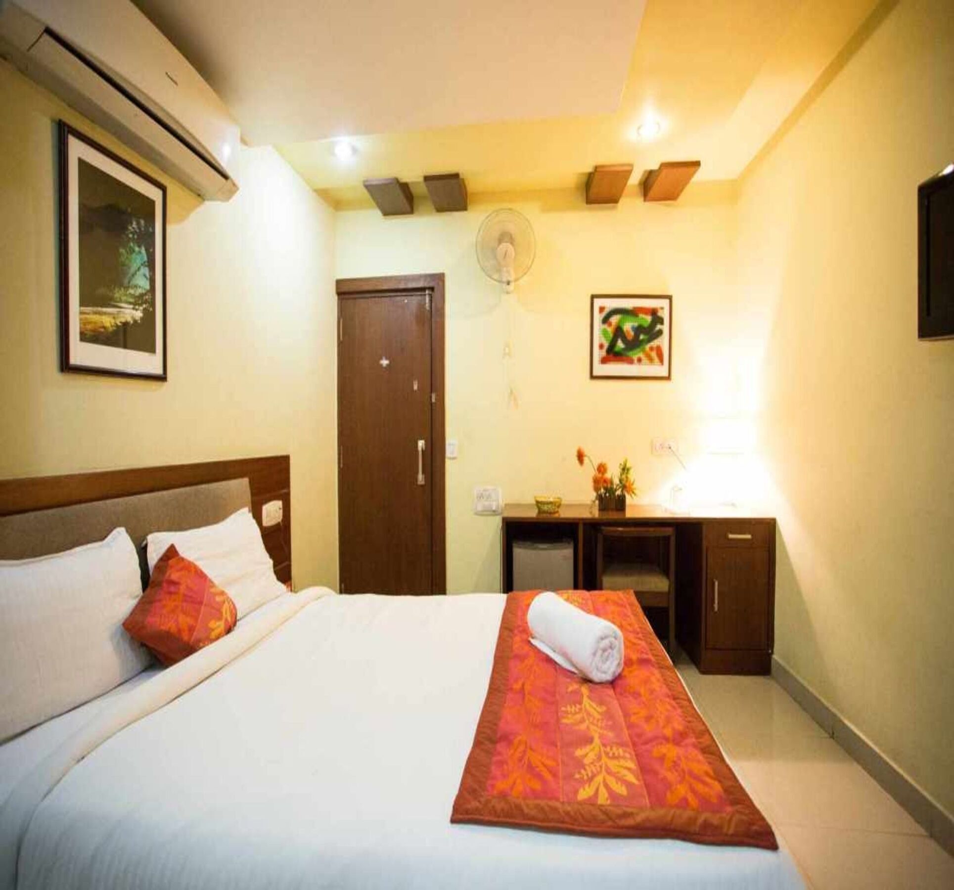 Hotel Sri Madhura Inn Hyderabad Eksteriør bilde